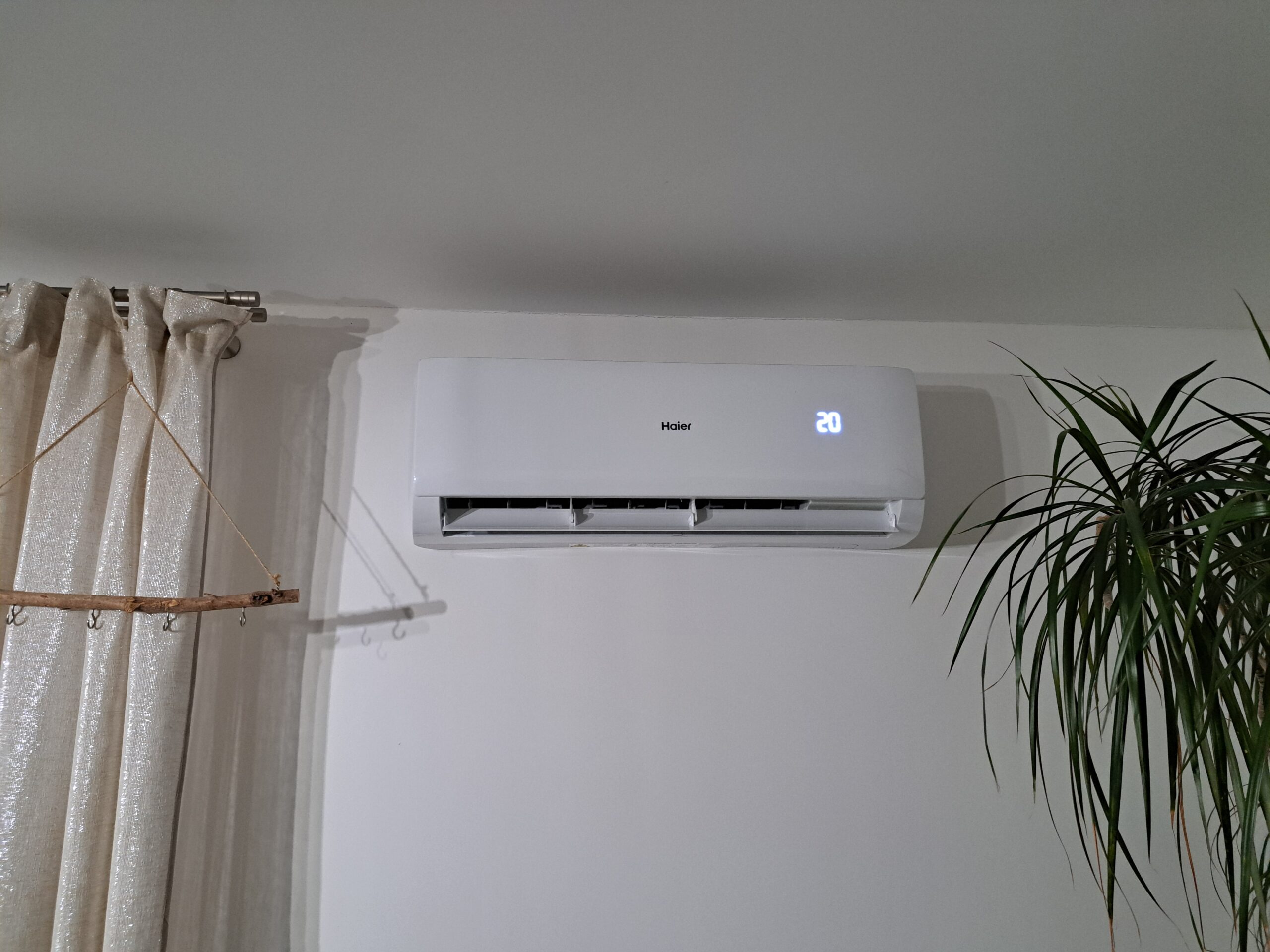 Klimaanlage aus Polen mit Montage